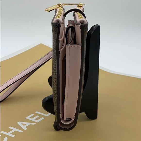 MICHAEL KORS LARGE DOUBLE ZIP WRISTLET BROWN MULTI - Picture 11 of 16